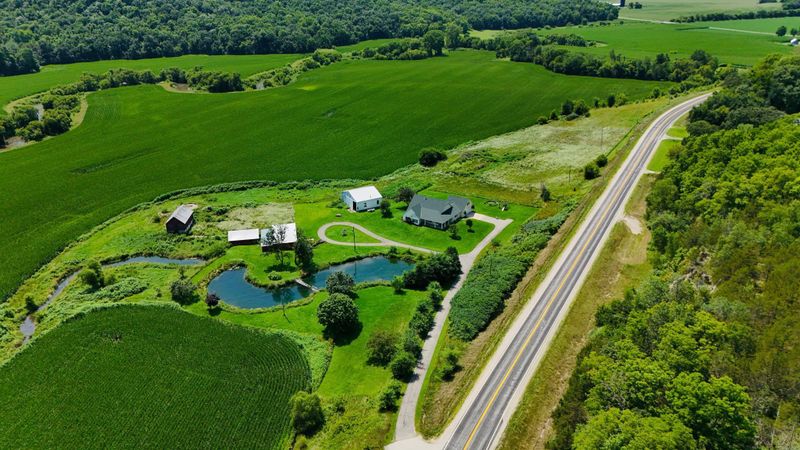 10229 County 4, Houston, MN 55943