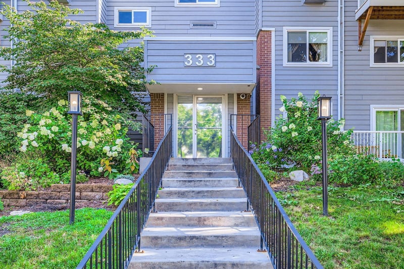 333 8th St SE #308, Minneapolis, MN 55414