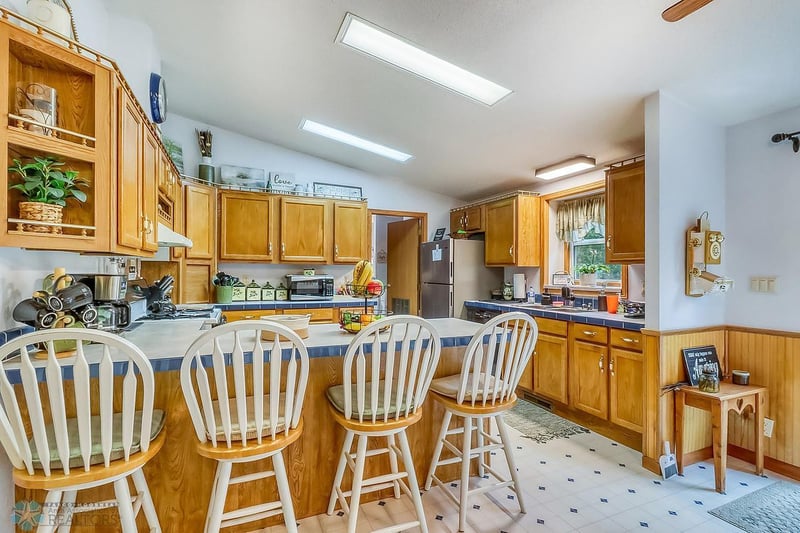 7316 80th Ave S, Sabin, MN 56580