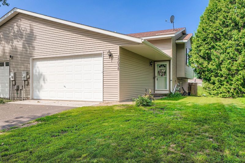 15038 Glenbrook Ave N, Hugo, MN 55038