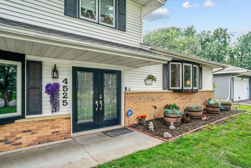 4525 81st Ln N, Brooklyn Park, MN 55443