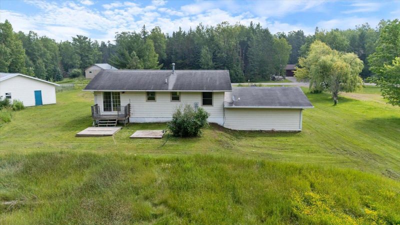 5467 S 2nd St W, Aurora, MN 55705