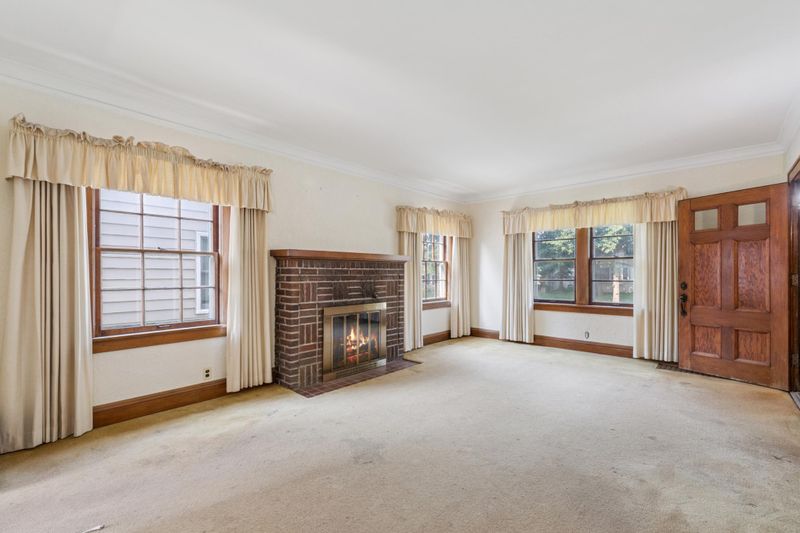 2223 Arthur St NE, Minneapolis, MN 55418