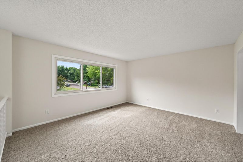 9521 Aspen Ave NE, Circle Pines, MN 55014