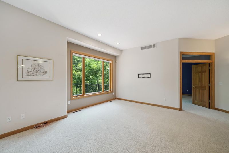 4354 Priorwood St SE, Prior Lake, MN 55372