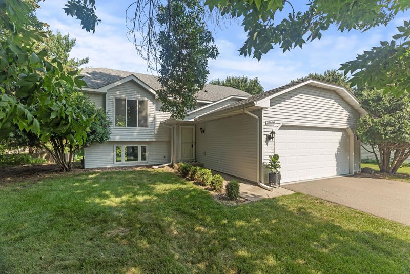 3560 Baltic Ave, Eagan, MN 55122