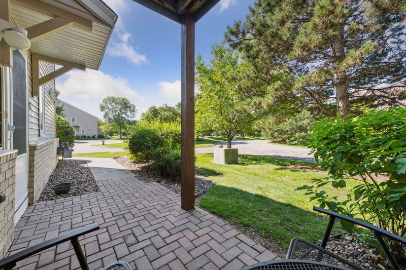 2230 Ranchview Ln N #93, Plymouth, MN 55447