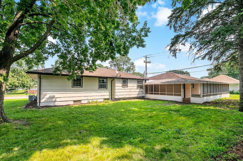 4309 63rd Ave N, Brooklyn Center, MN 55429