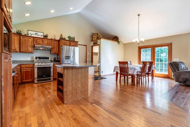 3607 Pebble Hills Dr, Fergus Falls, MN 56537