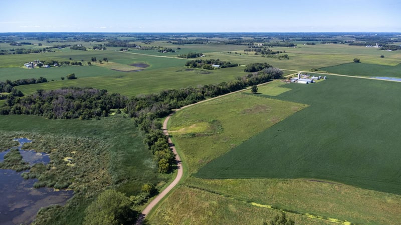 XXX Platt Ave SW, Cokato, MN 55321