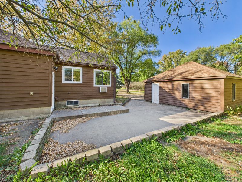 234 West Ave N, Waite Park, MN 56387