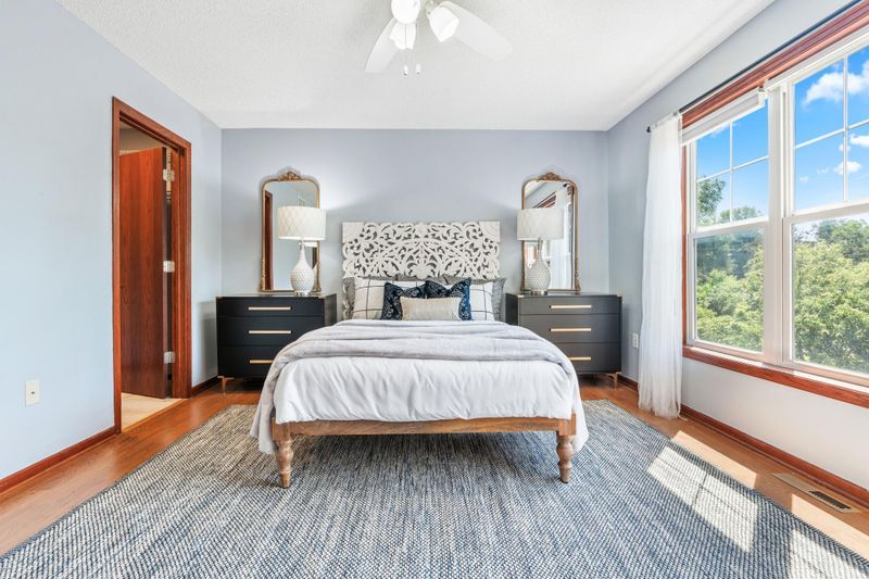 1345 E Magnolia Ave E #1345, Saint Paul, MN 55106