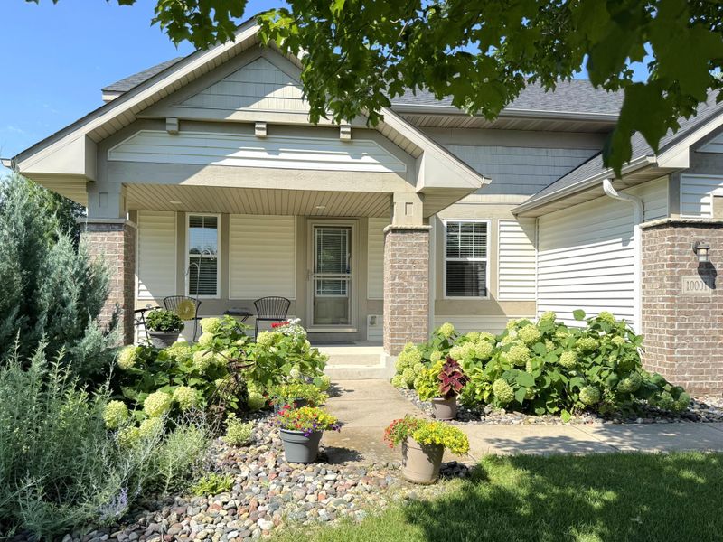 10001 Toledo Dr N, Brooklyn Park, MN 55443