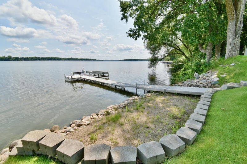 12628 Bass Trl, Sauk Centre, MN 56378