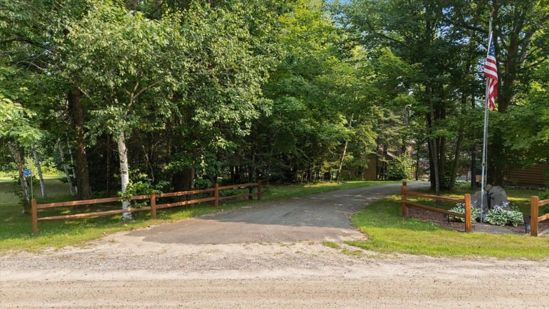 29534 Bayview Dr, Bovey, MN 55709