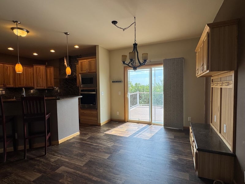 307 4th St, Westbrook, MN 56183