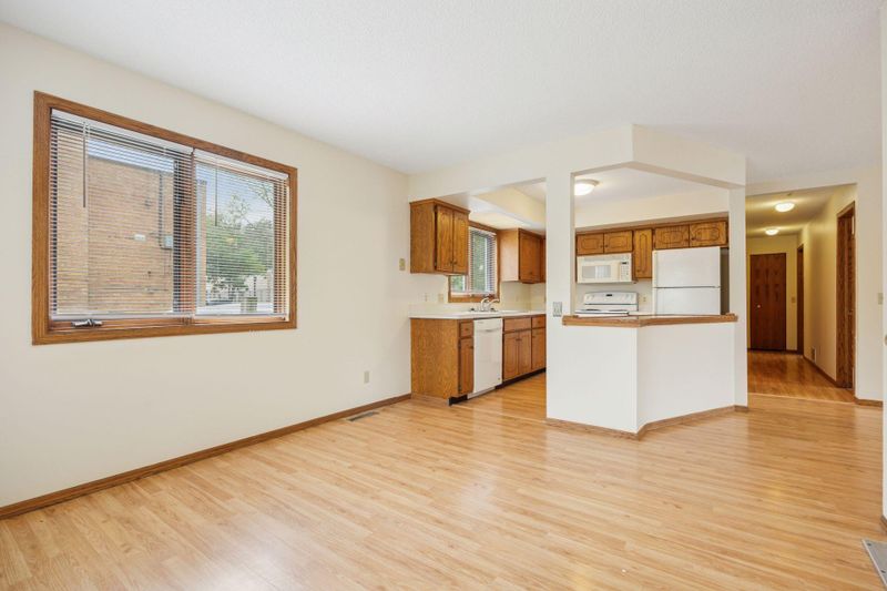 313 4th Ave SE, Minneapolis, MN 55414