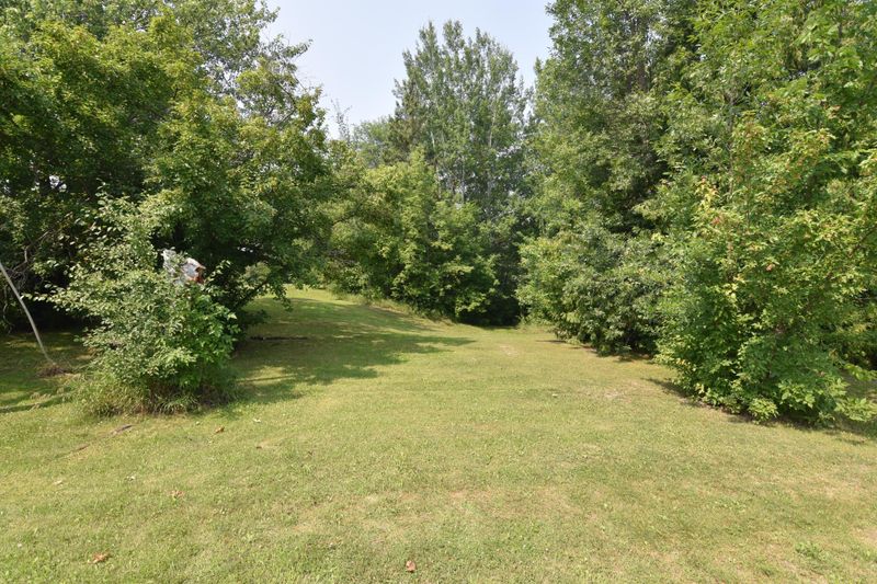 4th St NE, Baudette, MN 56623