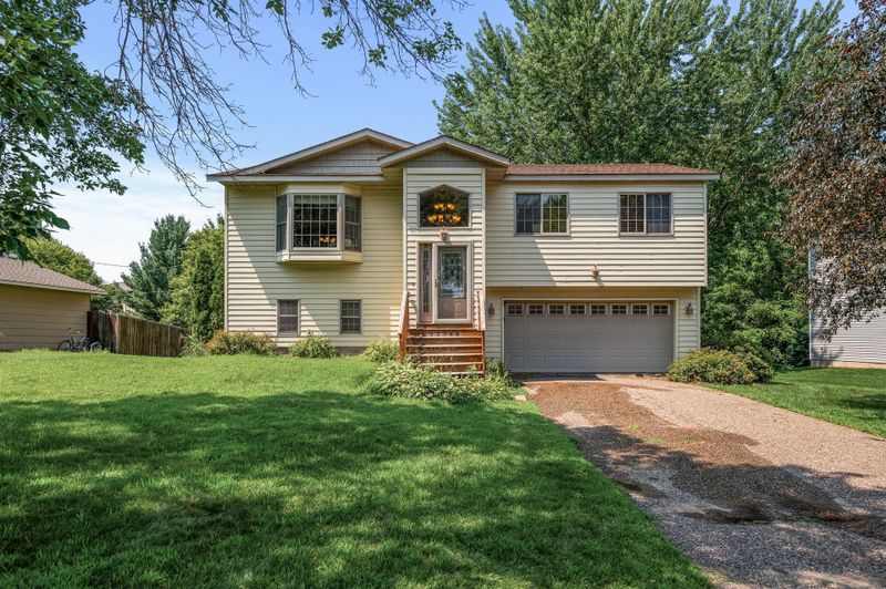 11748 4th St NE, Blaine, MN 55434