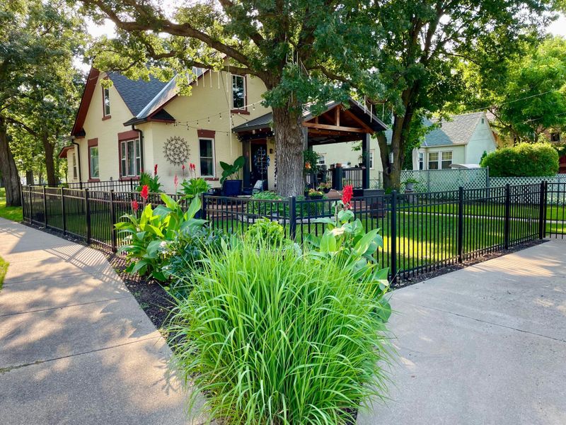 402 3rd Ave NE, Saint Cloud, MN 56304