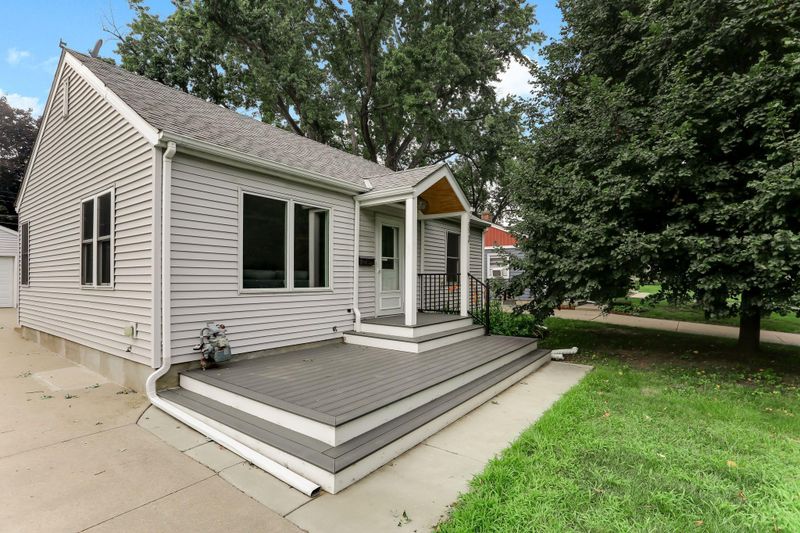 6528 James Ave S, Richfield, MN 55423