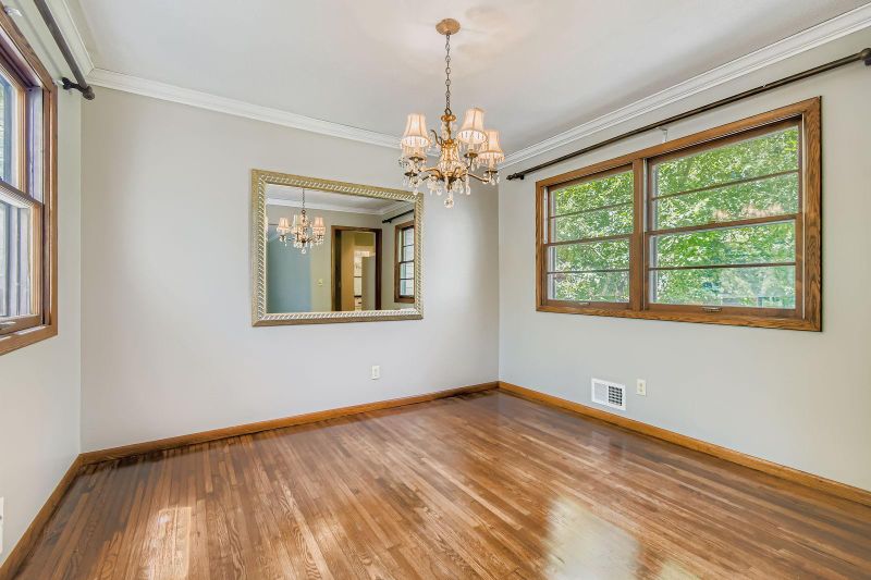 7064 Windgate Rd, Woodbury, MN 55125