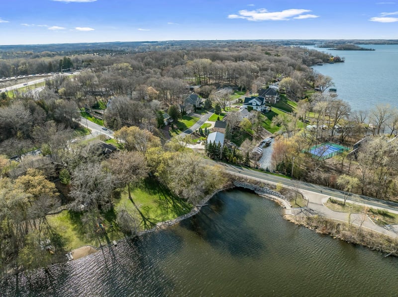 780 Virginia Shores Cir, Excelsior, MN 55331