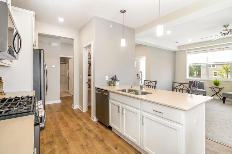 6315 Ideal Ave S, Cottage Grove, MN 55016