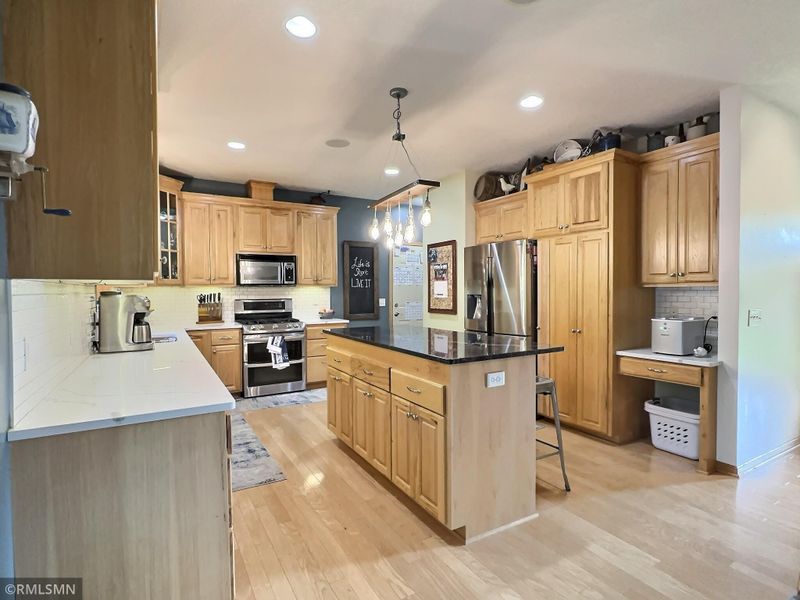 6814 Baker Ave NW, Buffalo, MN 55313