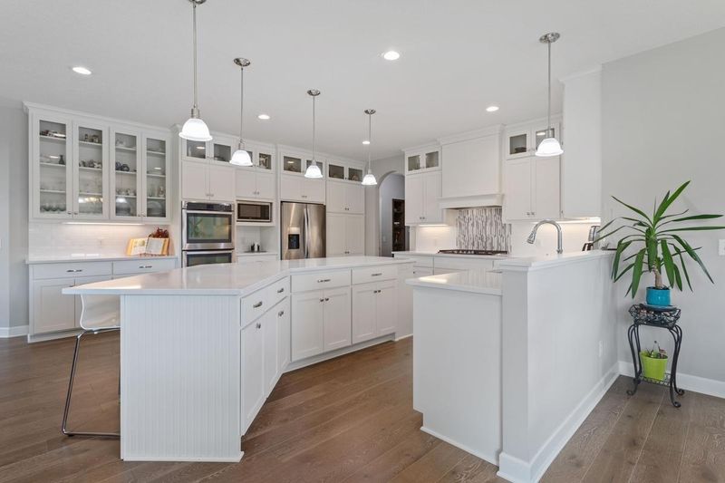 16609 Markley Lake Dr SE, Prior Lake, MN 55372