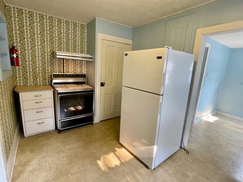 914 Tiffany St, Boyceville, WI 54725