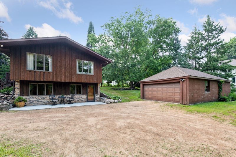 12120 Cedar Lake Rd, Minnetonka, MN 55305