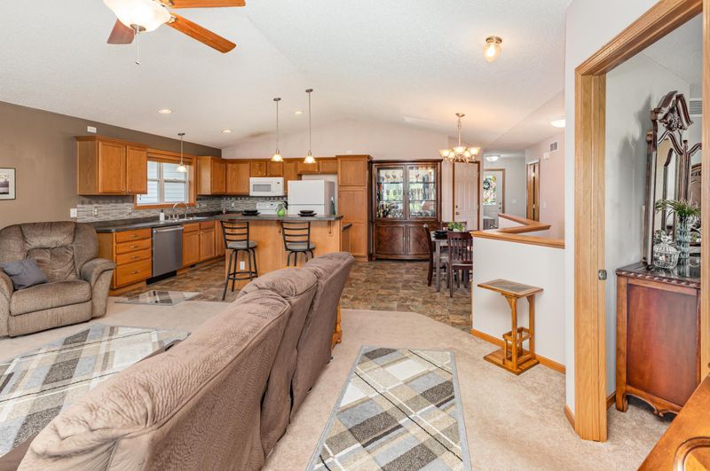 869 Florida St SW, Lonsdale, MN 55046