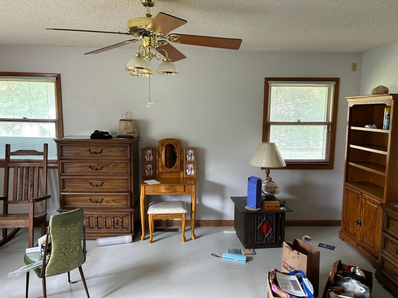 4255 Pilot Knob Rd, Eagan, MN 55122