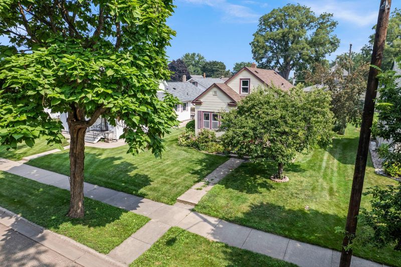 1728 W 6th St, Red Wing, MN 55066