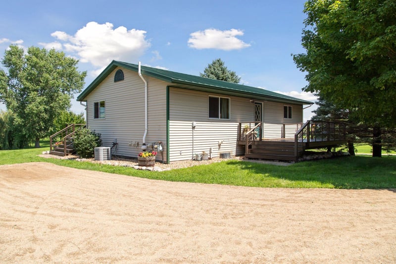16950 County Road 30, New Germany, MN 55367