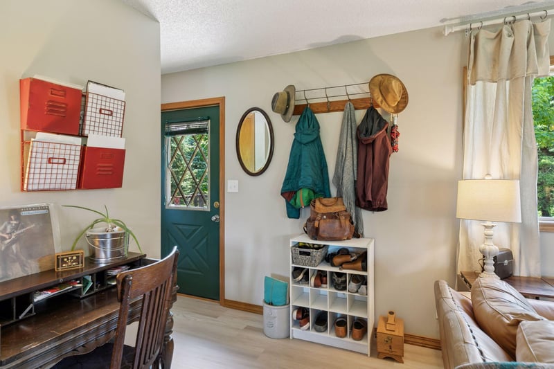 16950 County Road 30, New Germany, MN 55367