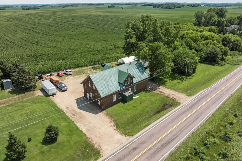 11809 SW 72nd Ave, Ellendale, MN 56026