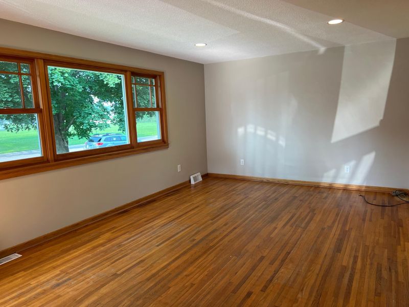 335 3rd St NW, Blooming Prairie, MN 55917