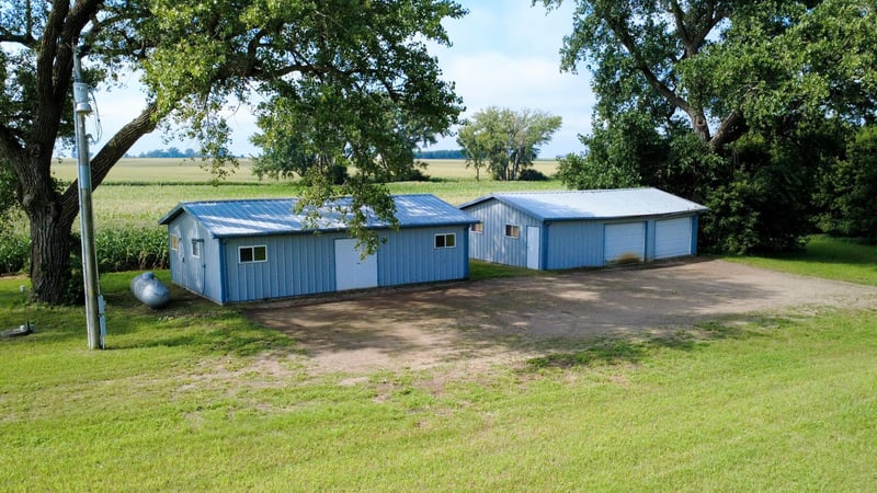 51253 120th St, Cosmos, MN 56228
