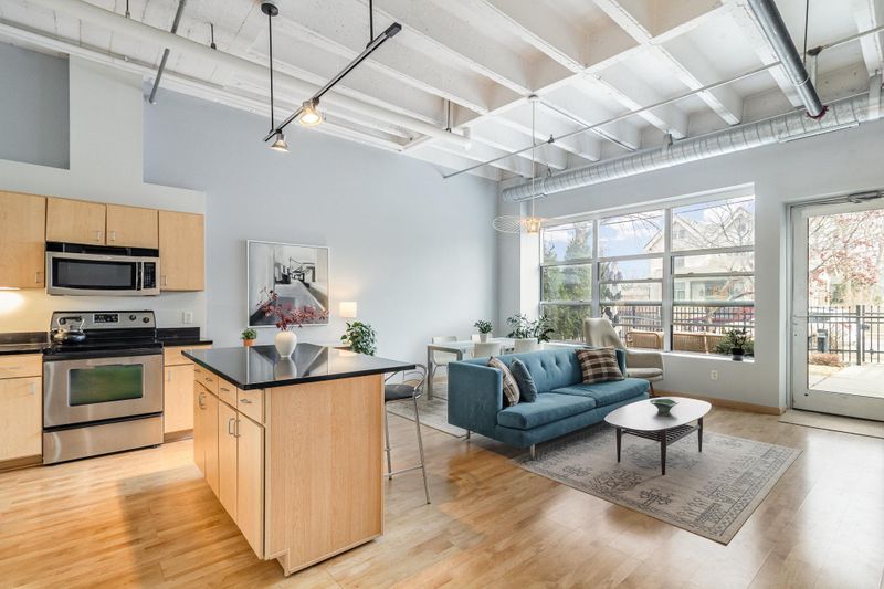 111 E Franklin Ave #103, Minneapolis, MN 55404