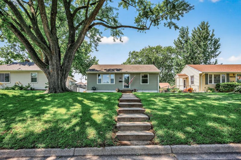6840 Vincent Ave S, Richfield, MN 55423