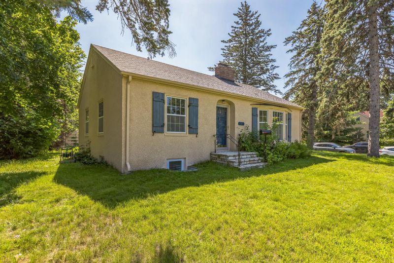 7147 Lyndale Ave S, Richfield, MN 55423