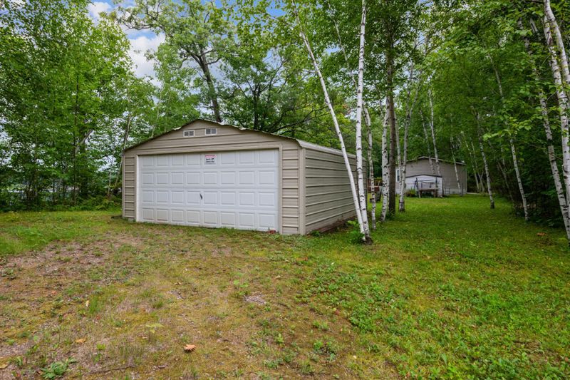 18482 Captive Lake Rd, Garrison, MN 56450