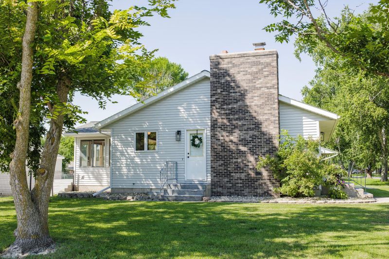 201 Sanford Rd, Benson, MN 56215