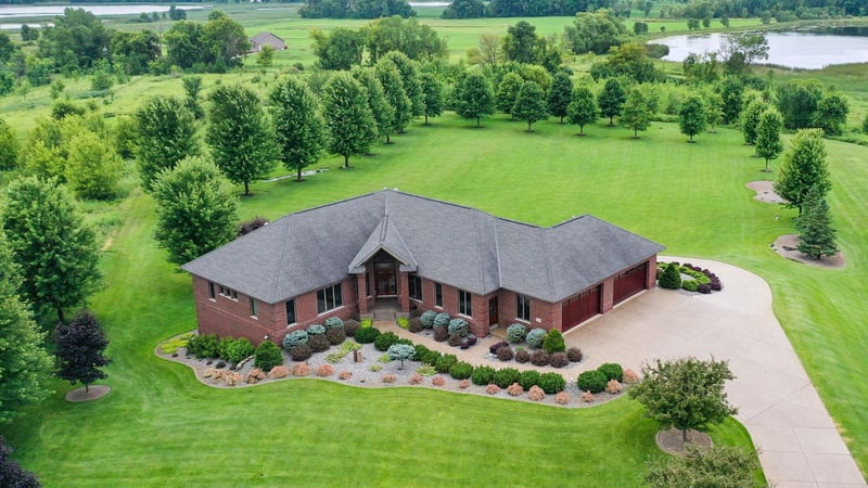 12035 Trail Haven Ln, Rogers, MN 55374