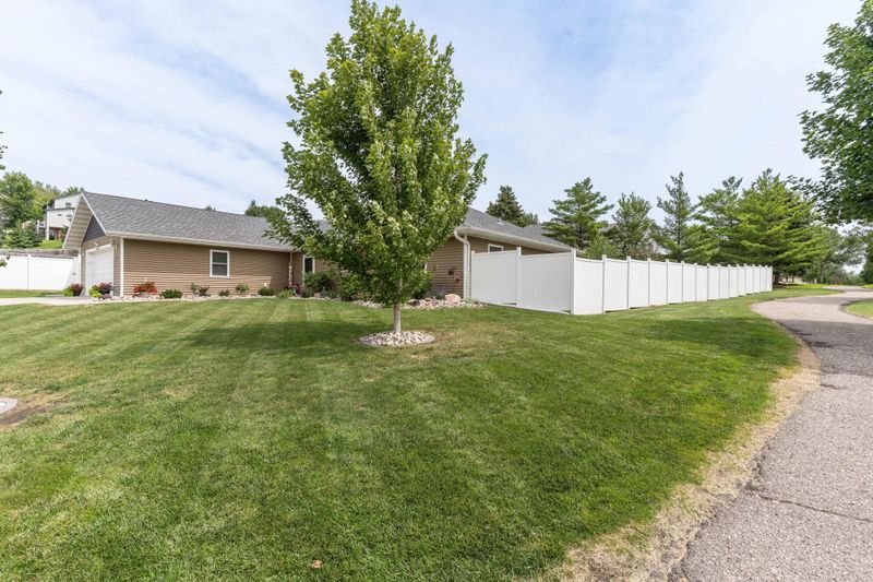 111 Laura Ln, Fergus Falls, MN 56537