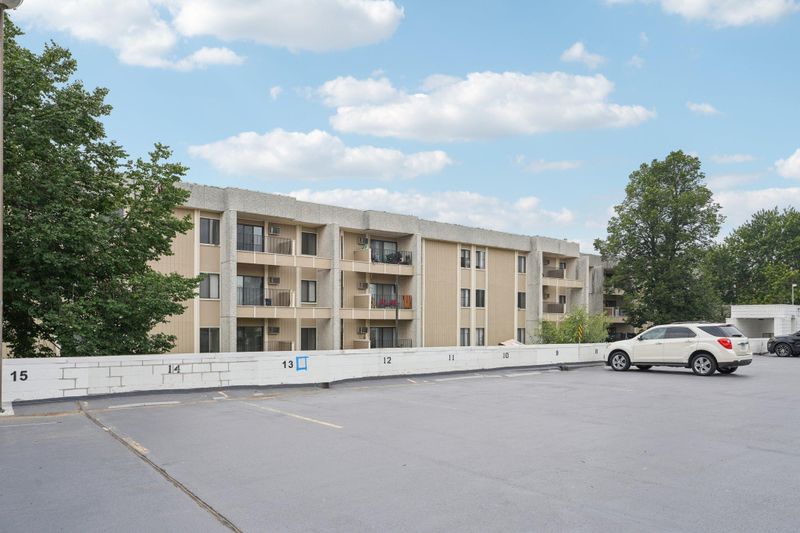 4130 Rahn Rd #308, Eagan, MN 55122
