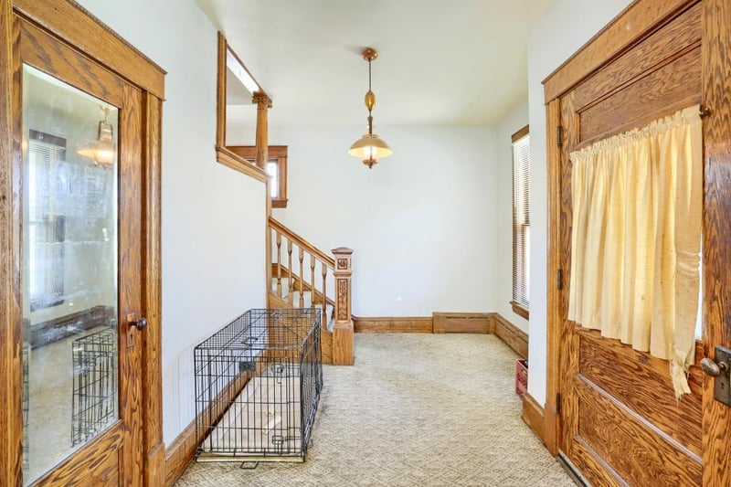 3304 Grand Ave S, Minneapolis, MN 55408
