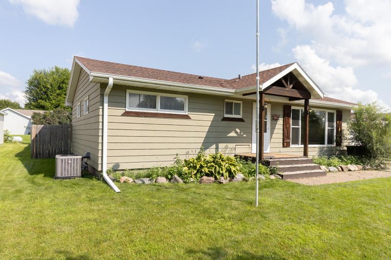 119 10th Ave SE, Elbow Lake, MN 56531